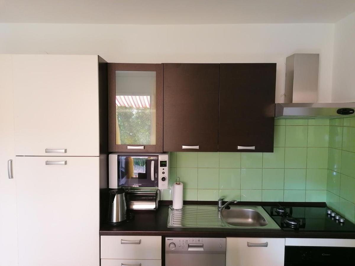 Apartment Poldrugo Cres Bagian luar foto
